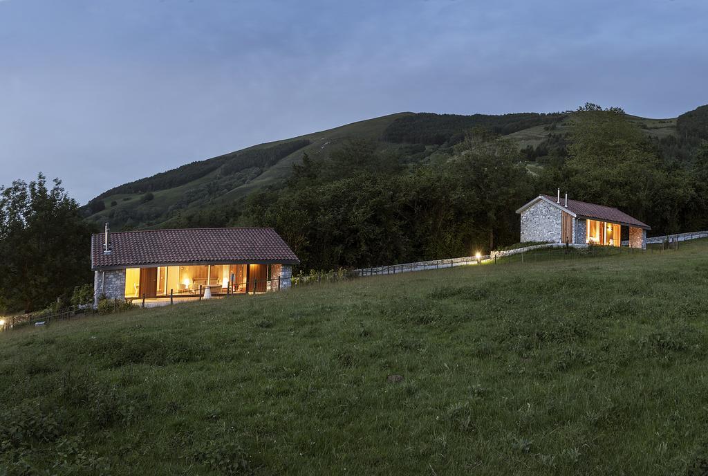 Cabanas Deluxe Basajaun Basoa By Irrisarri Land Igantzi Buitenkant foto